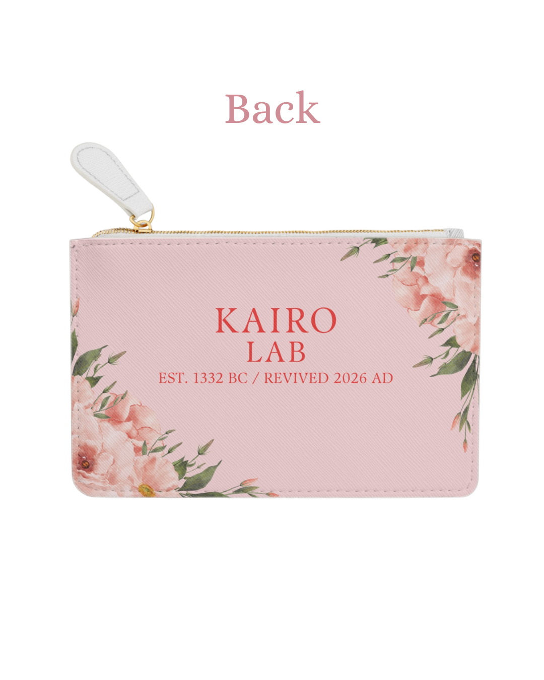 Rosa Geldbörse mit Blumenmuster, goldfarbenem Reißverschluss und modernem Textdesign.